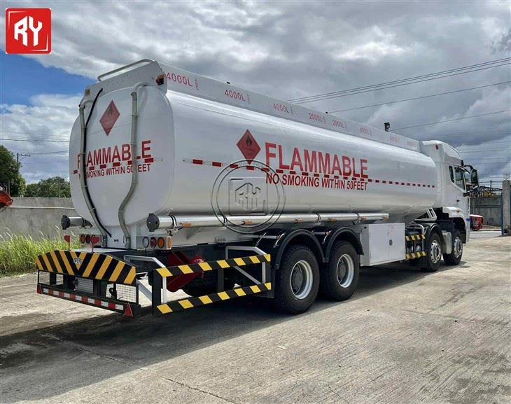 Howo 6x4 371HP 20m3 Water Spray Tank Truck factory