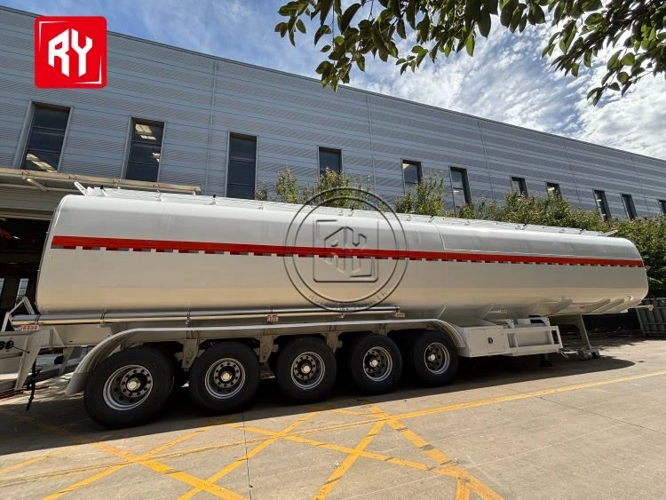 5 Axle 45000L Carbon Steel Fuel Tanker Semi Trailer suppliers